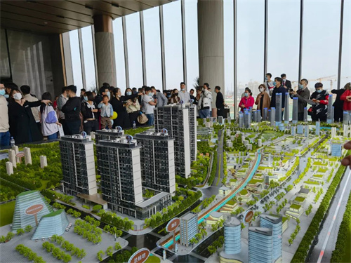 <b>又有2大纯新盘价格公示！西安楼市上演“龙湖速度”！</b>